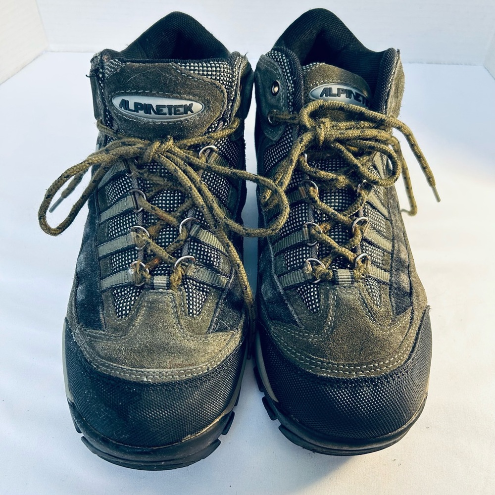 Alpine Black and Olive Men's Athletic Hiking Boots Size 8